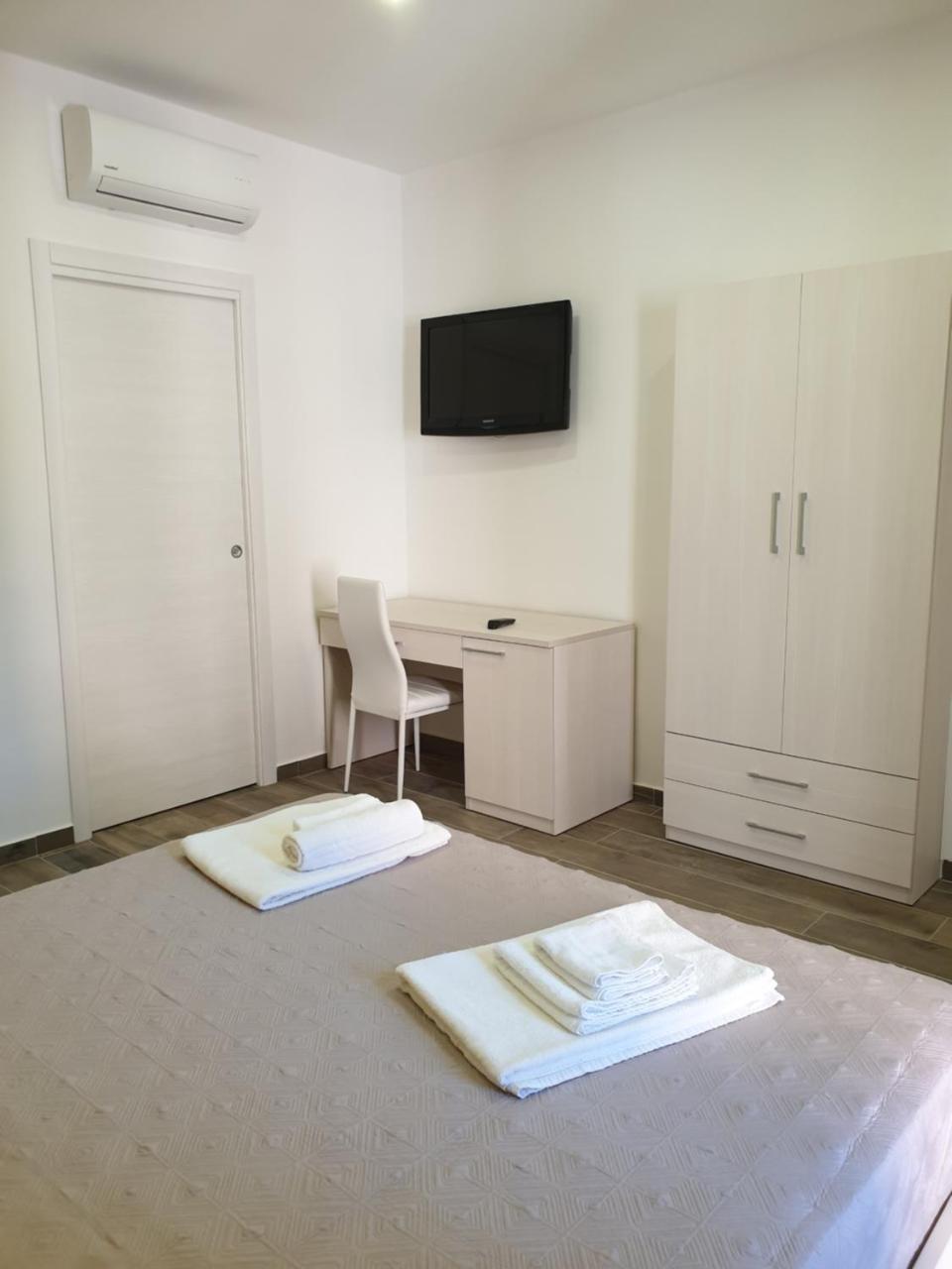Gio Rooms Scalea Bagian luar foto