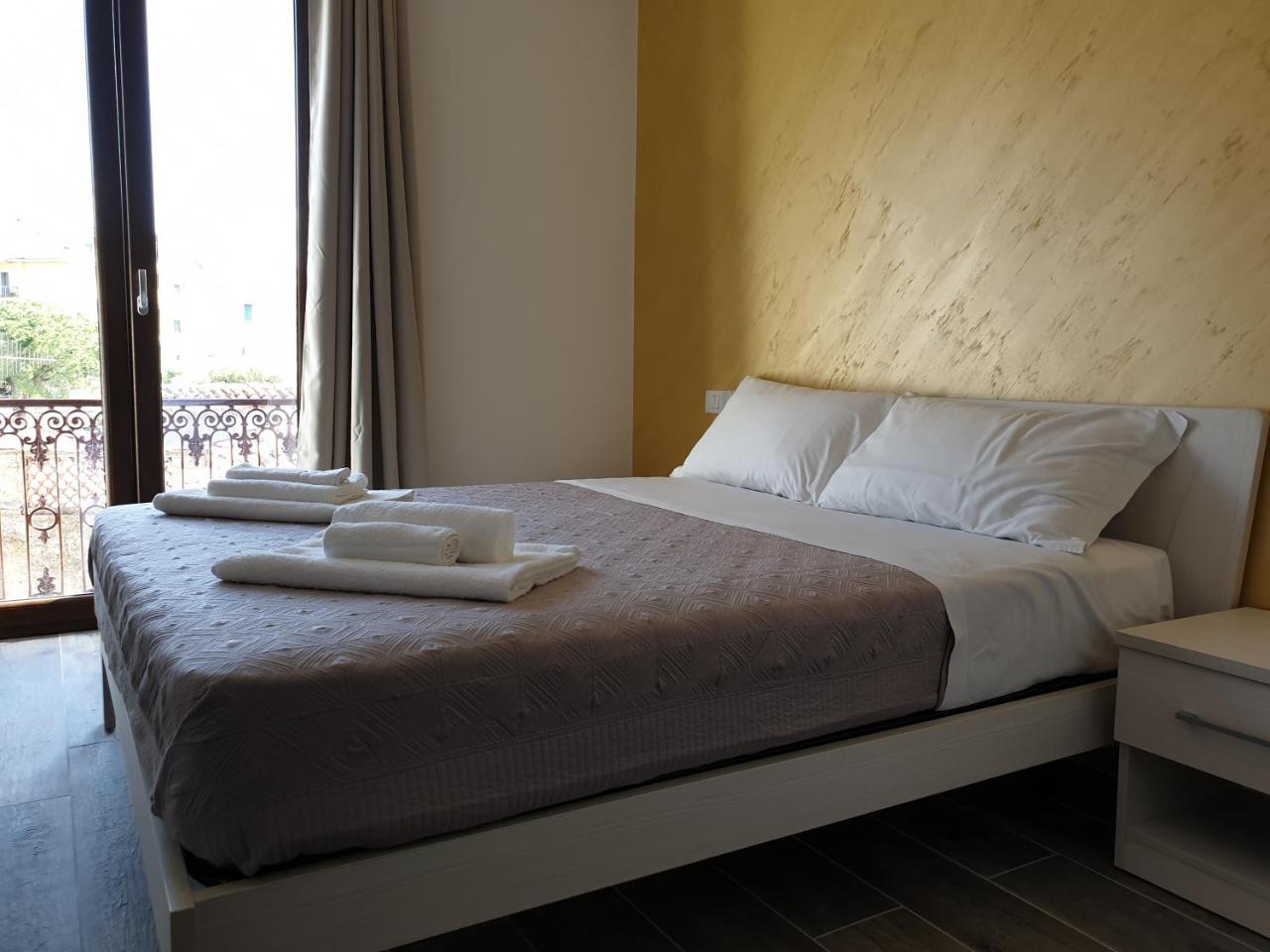 Gio Rooms Scalea Bagian luar foto